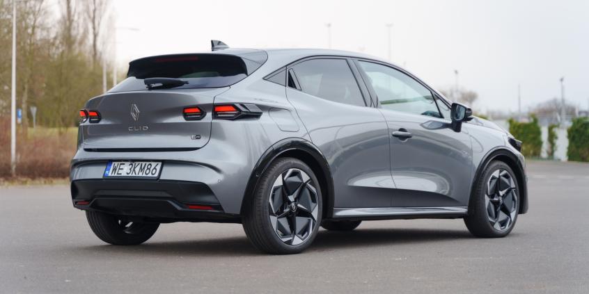 Renault Clio E-Tech full hybrid esprit Alpine ma styl i charakter. Takie miejskie auta lubię