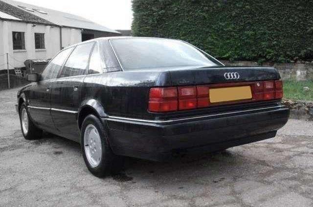 Audi V8 - doskonałego trudne początki