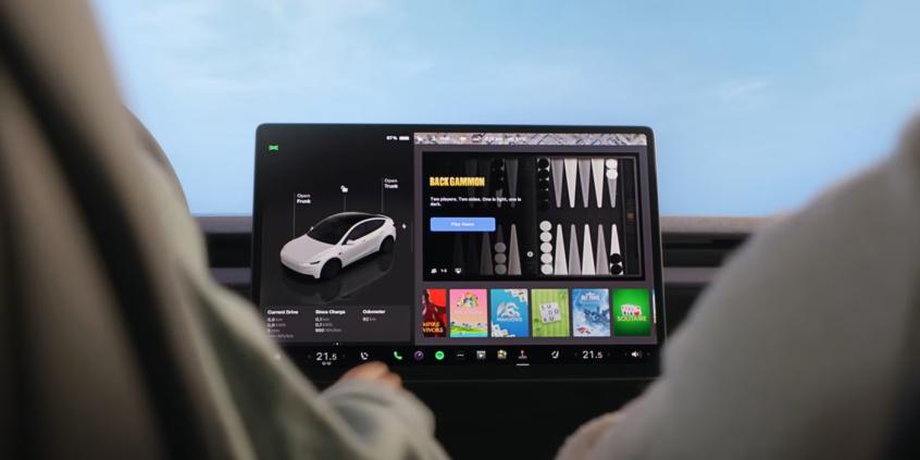 Tesla Model Y Long Range RWD zachwyca zużyciem. Na samochód poczekasz do 2027 r.