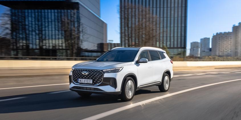 Porównanie: JAC JS8 Pro 1.5 T-GDI DCT vs Chery Tiggo 8 1.6 T-GDI DCT Prestige. Sprawdzam 7-osobowe chińskie SUV-y