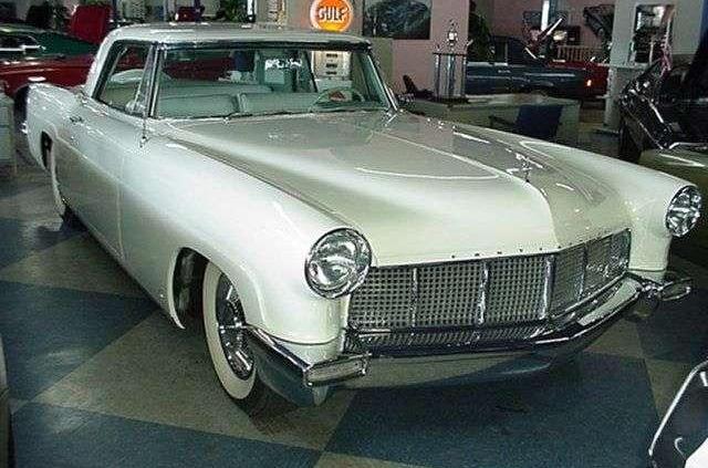 Amerykańskie dzieło sztuki - Lincoln Continental