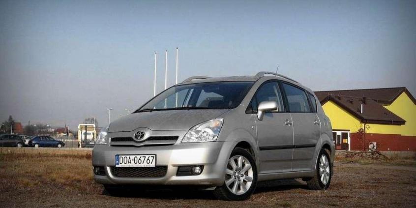 Toyota Corolla Verso - dla rodziny czy wybrańców?