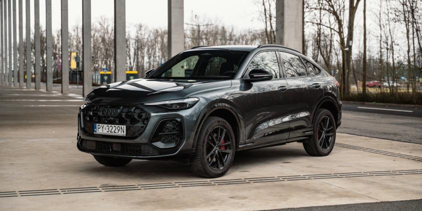 Audi Q5 Sportback e-hybrid quattro 270 kW S Tronic to rozsądna alternatywa dla SQ5. Ale czy na pewno?