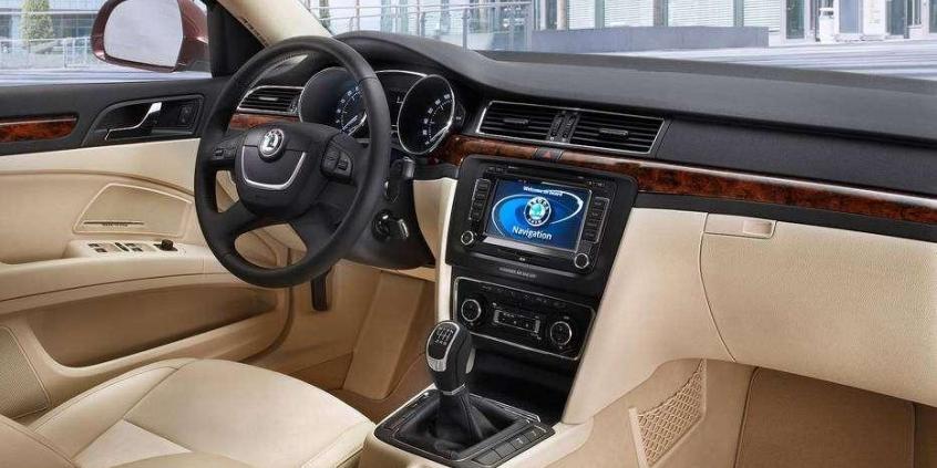 Nowa Skoda Superb - szczegóły techniczne