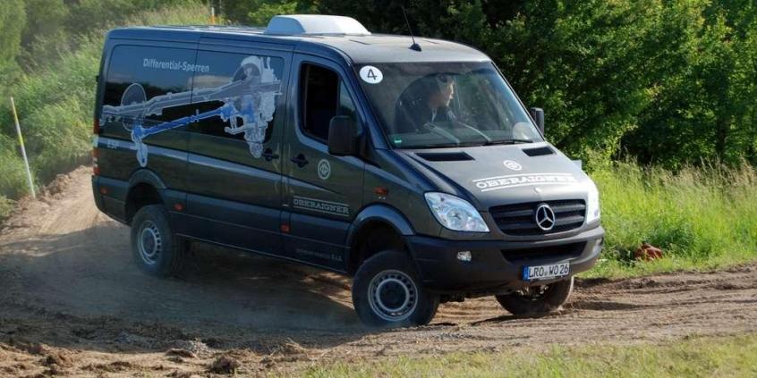 Mercedes-Benz All Stars Experience - gwiazdą po torze