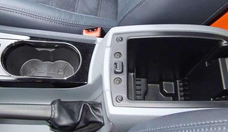 Ford Mondeo 2.0 - dwa oblicza