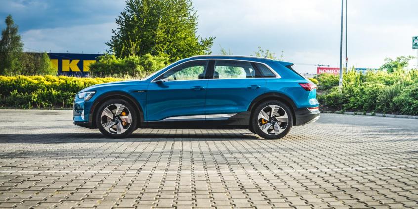 Audi e-tron. Czy tak wygląda przyszłość?