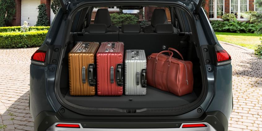 Ten SUV Suzuki zaskoczy niejednego kierowcę. Nowy Across to prawdziwa cyfrowa rewolucja