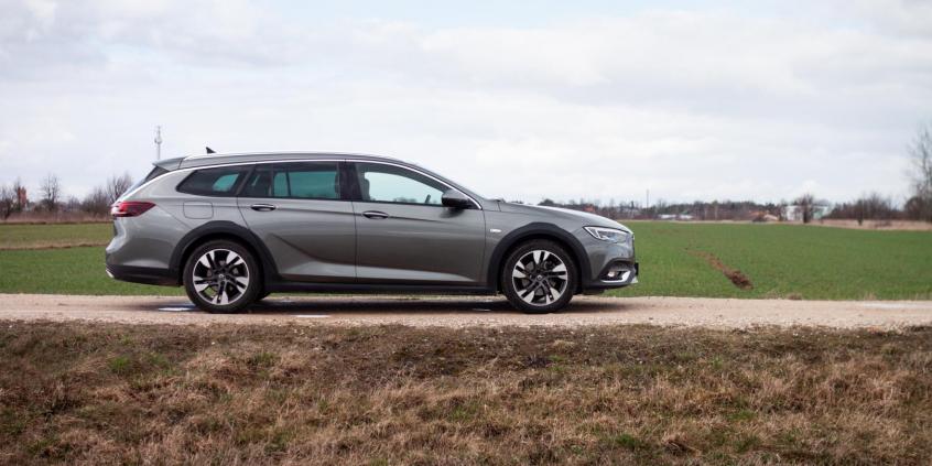 Opel Insignia Country Tourer – podniesione kombi zamiast SUV-a
