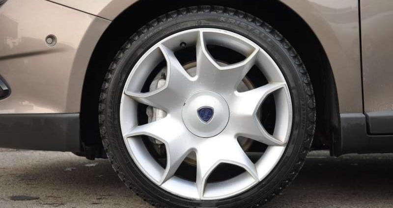 Lancia Delta - moc i gracja