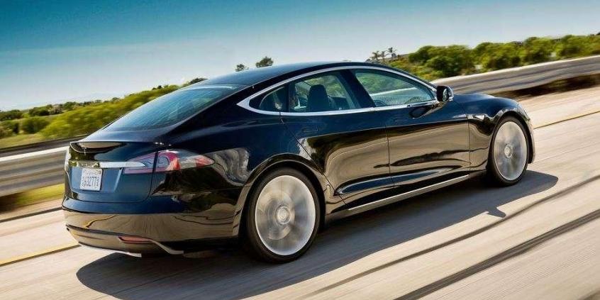 TOP 10| Limuzyny z drugiego rzędu