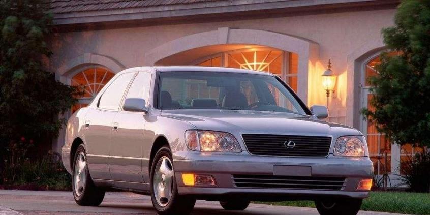 TOP 10| Limuzyny z drugiego rzędu