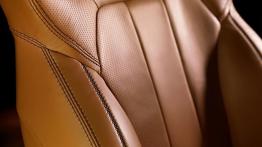 Range Rover Evoque Victoria Beckham - fotel kierowcy, widok z przodu