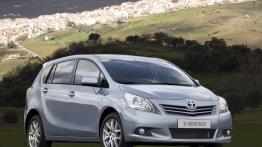 Toyota Verso Minivan