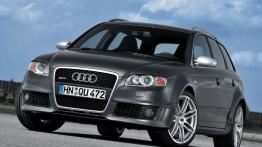 Audi A4 B7 RS4 Sedan