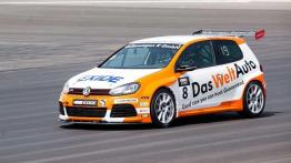 Mistrzowskie emocje w mistrzowskiej obsadzie, czyli wielki finał Volkswagen Castrol Cup 2014 na Torze Poznań