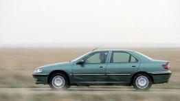 Peugeot 406 Sedan - lewy bok