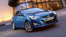 Hyundai i40 sedan - widok z przodu