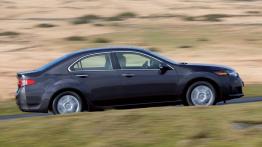 Honda Accord VIII Sedan - prawy bok