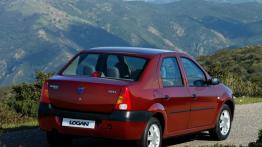 Dacia Logan - widok z tyłu