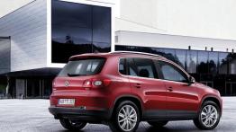 Volkswagen Tiguan - prawy bok