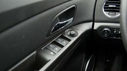 Chevrolet Cruze - niepozorny sedan