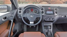 Volkswagen Tiguan - kokpit