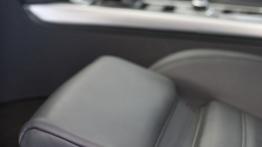 Peugeot 508 sedan - fotel kierowcy, widok z przodu