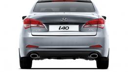 Hyundai i40 sedan - widok z tyłu