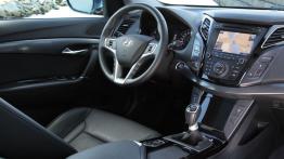 Hyundai i40 sedan - kokpit
