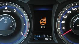 Hyundai i40 sedan - komputer pokładowy