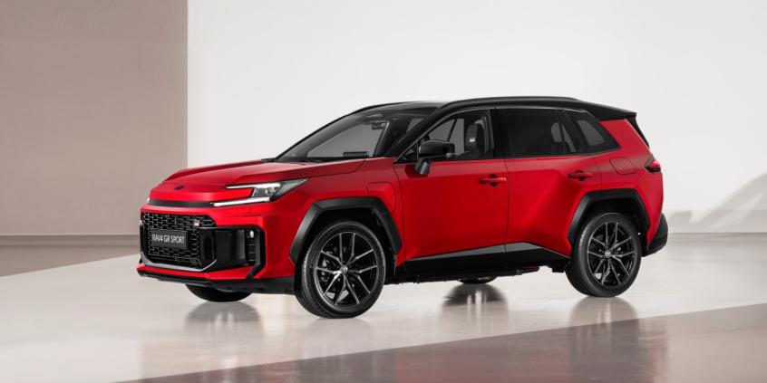 Nowa Toyota RAV4 2026 w wersji hybrydy plug-in zyskała 304 KM i niższą cenę