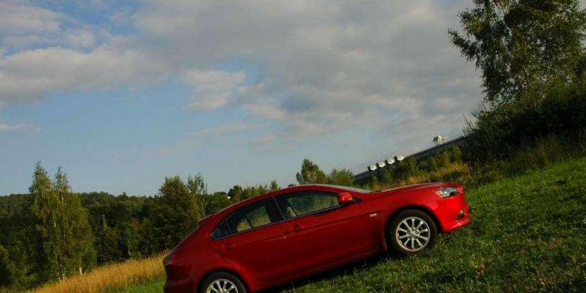 Stary znajomy w limitowanej odsłonie - Mitsubishi Lancer