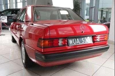 Niezwykła historia czerwonego Mercedesa 190 D 
