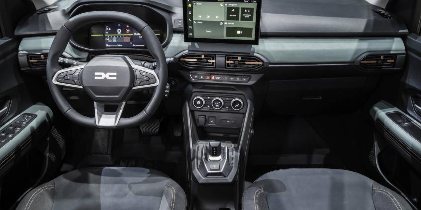 Dacia odświeża gamę. Sandero, Sandero Stepway i Jogger z nową hybrydą, Spring zyskał na mocy