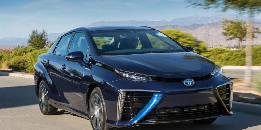 Toyota Mirai – przystanek końcowy motoryzacji?