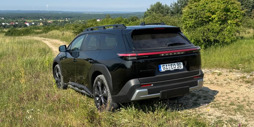 Pierwsza jazda: Nowe elektryki od Subaru. Uncharted, Solterra i E-Outback zachowały DNA marki