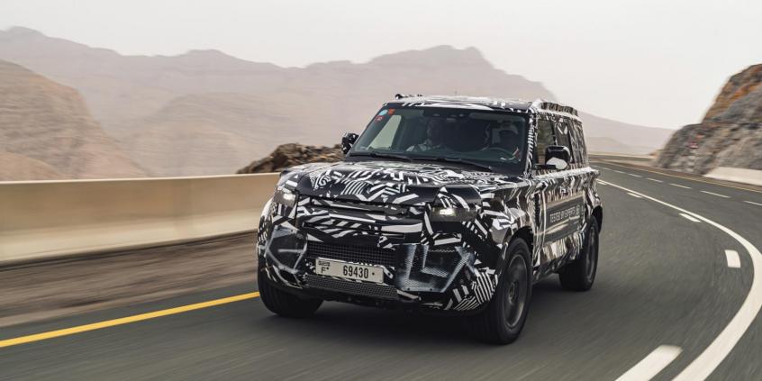 Czy nowy Land Rover Defender z godnością zastąpi kultowego poprzednika?