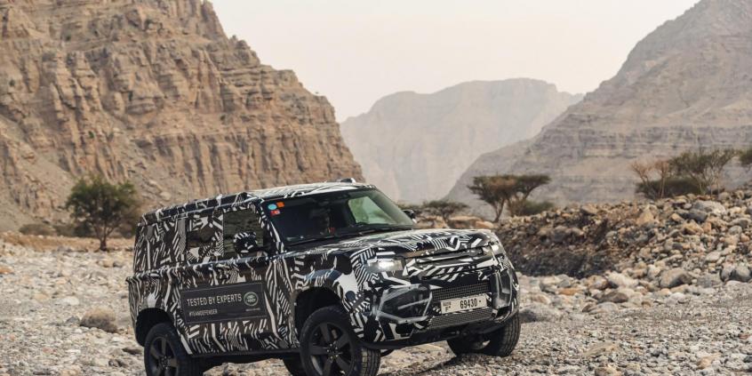 Czy nowy Land Rover Defender z godnością zastąpi kultowego poprzednika?