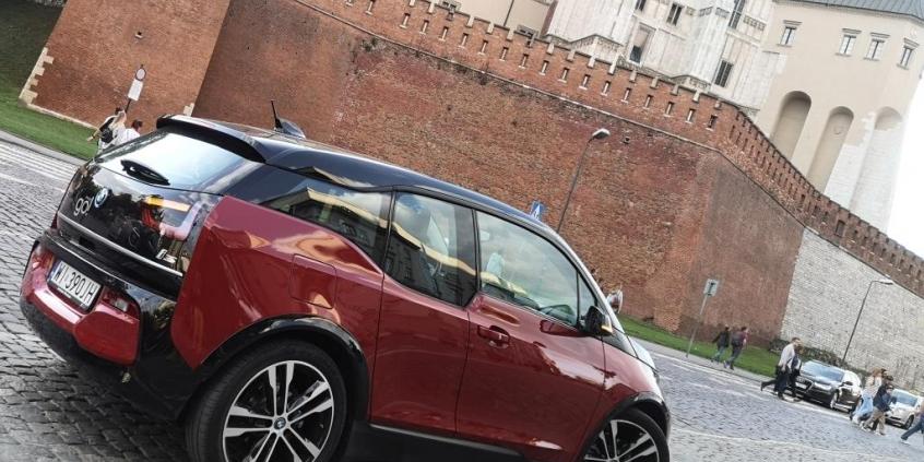 Elektrykami przez Polskę: jedziemy na czas!