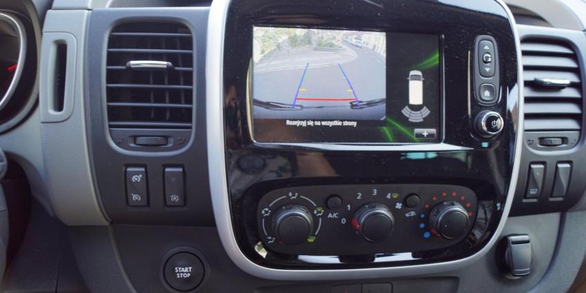 Renault Trafic – przeczytaj, zanim pojedziesz nim na wakacje