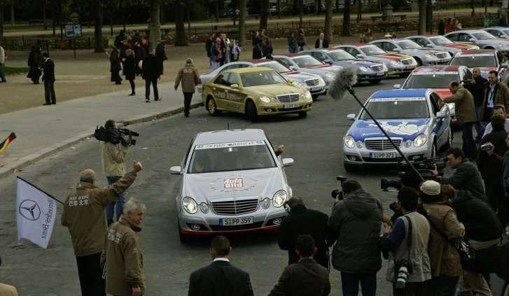 33 wysokoprężne E-klasy w drodze do Chin