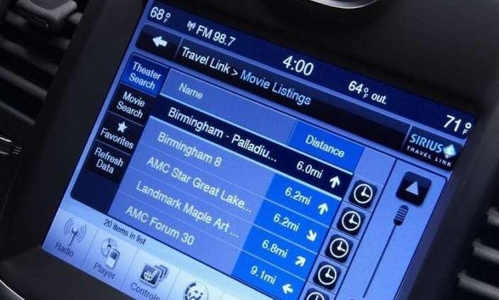 Nowa trzysetka za progiem