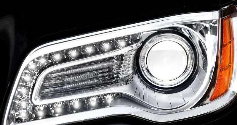 Nowa trzysetka za progiem