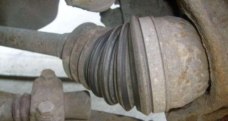 Opis techniczny Citroen Saxo