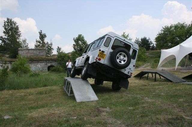 Nowy Land Rover Defender 2007