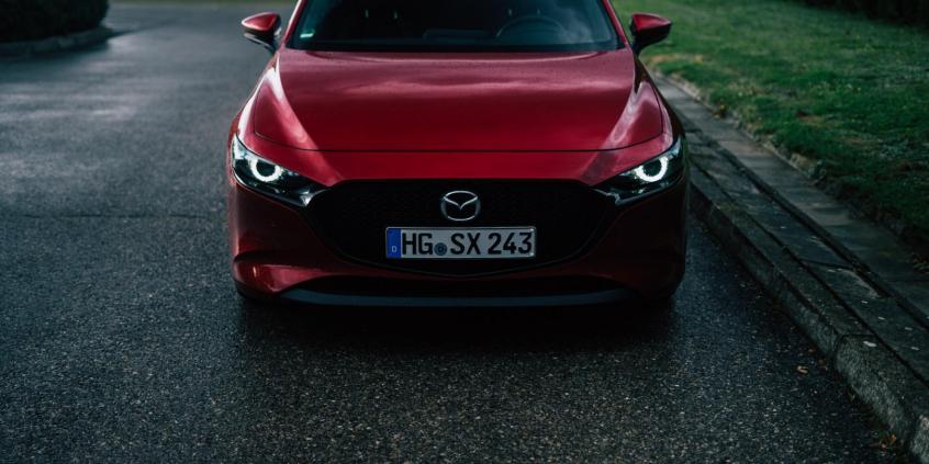 Mazda 3 Skyactiv-X. Benzynodiesel!
