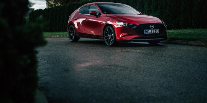 Mazda 3 Skyactiv-X. Benzynodiesel!