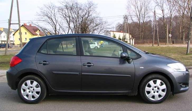 Toyota Auris - godny następca Corolli?
