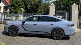 Pierwsza jazda: Lexus ES 500e AWD Prestige ma poważne zadanie i wszelkie atuty by mu sprostać